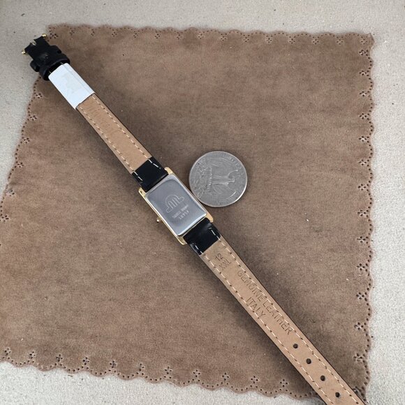 Vintage beautiful rectangular gold-plated quartz Luxury watch by Maurice Locroix - Picture 11 of 11